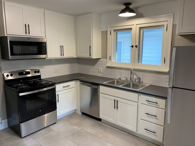 Kitchen - 2179 S 83rd St