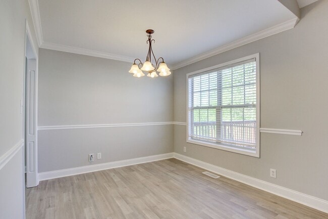 Building Photo - Bonus room is HUGE.  WOW