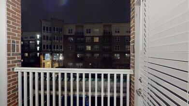 Interior Photo - The Quarters at Towson Town Center