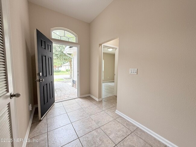 Building Photo - 16217 Dowing Creek Dr