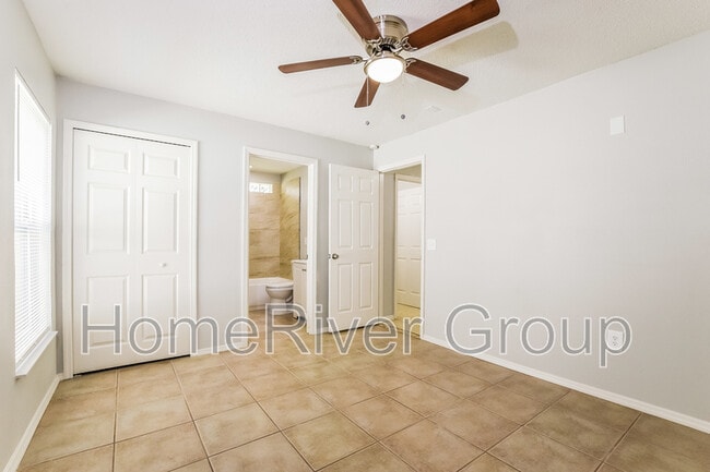 Building Photo - 310 Daniels Pointe Dr