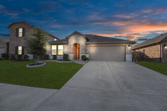 Building Photo - 3947 Country Club Dr