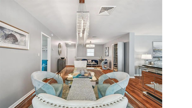 Building Photo - Beautiful 2-Bedroom Condo in a 55+ Communi...