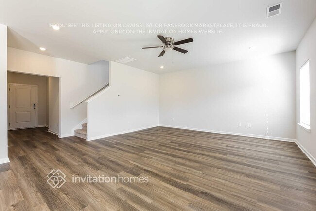 Foto del edificio - 242 Green Pasture Rd