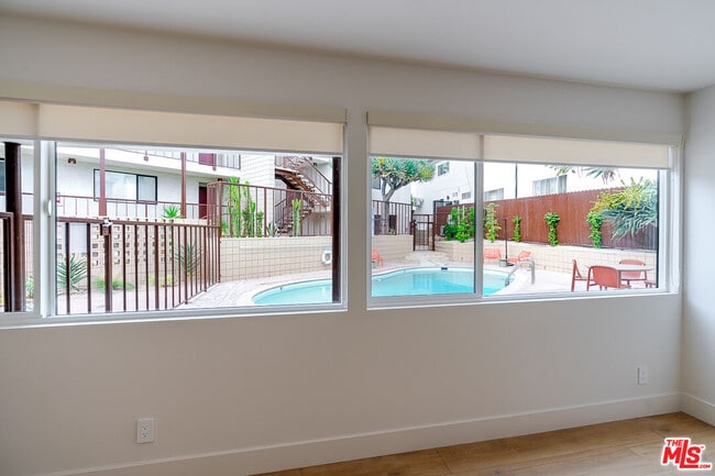 Foto del edificio - 12425 Texas Ave