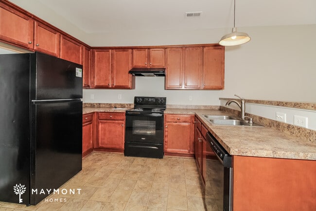 Building Photo - 133 Hunters Mill Ct