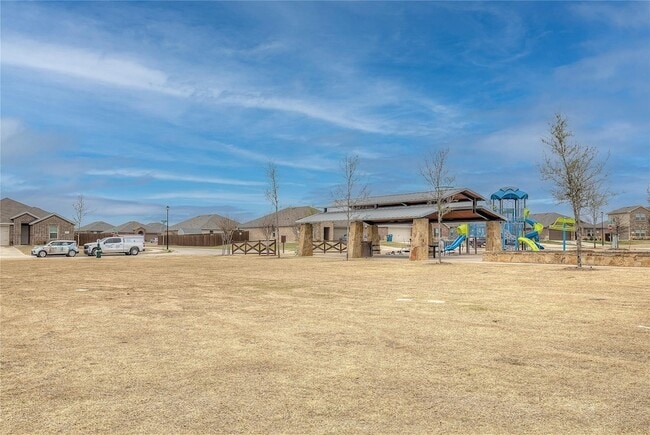 Building Photo - 721 Windmill St