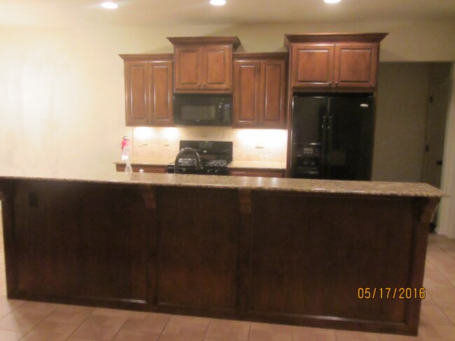 Foto del edificio - 1214 S Walnut St