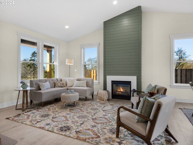 Building Photo - STUNNING AND BRAND NEW 3 Bedroom 2.5 Bathroom