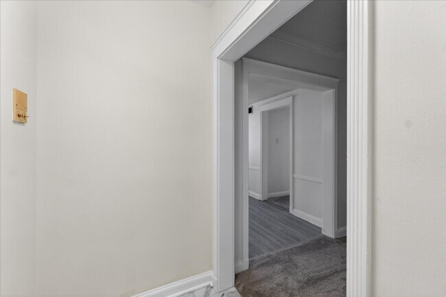 Foto del edificio - 923 S Hanley Rd