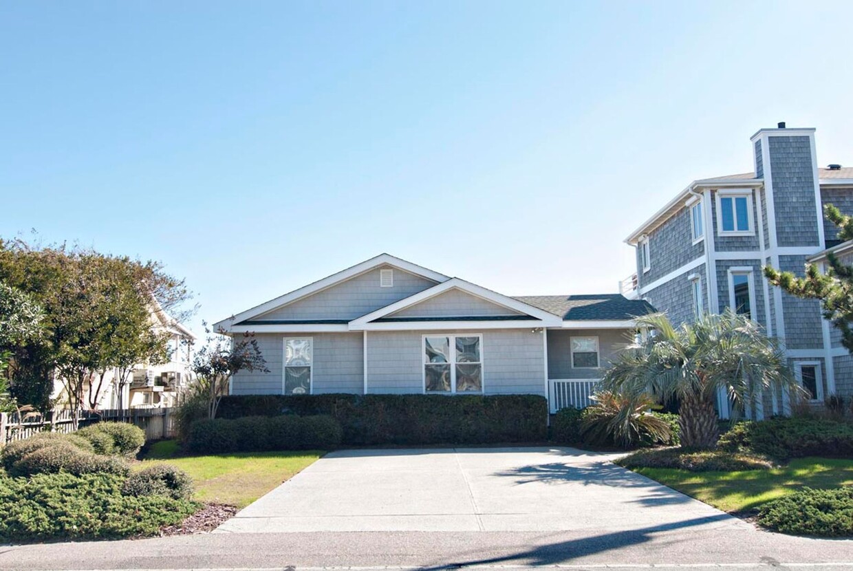 Foto principal - (K112) 832 North Fort Fisher Blvd, Kure Be...