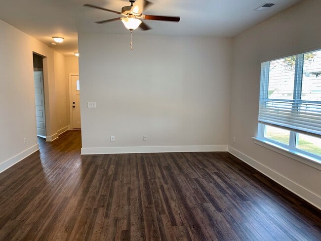 Foto del edificio - Spacious 3 bedroom home in Grants Mill Val...