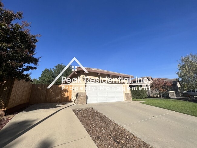 Foto del edificio - Beautiful Folsom 3bd/2ba Home with 2 Car G...