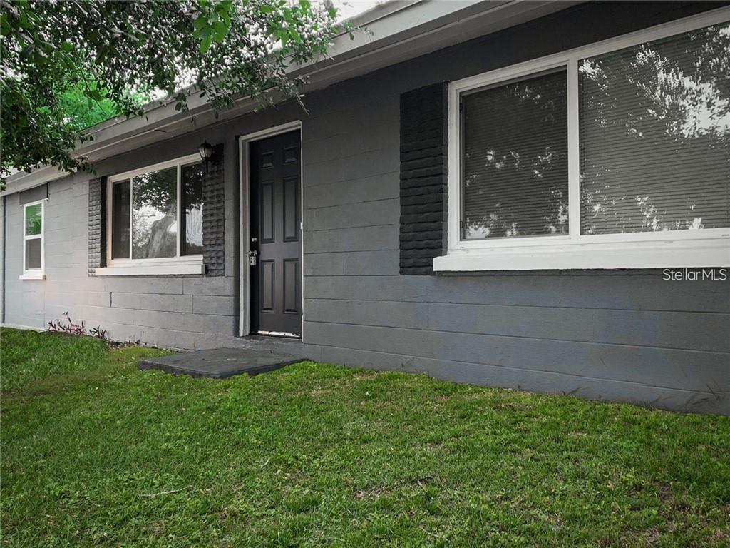 Foto principal - 310 Mosley Rd