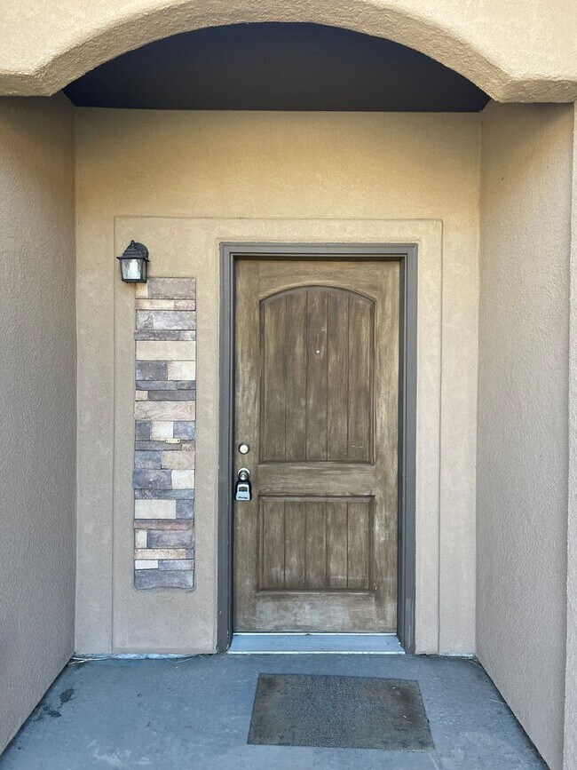 Foto del edificio - 3156 Cross Canyon Ln