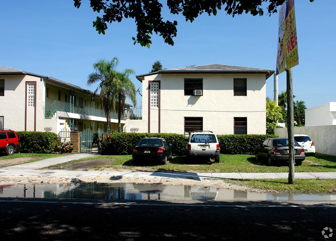 2030 - 2034 SW 3rd Ave - 2030-2034 SW 3rd Ave