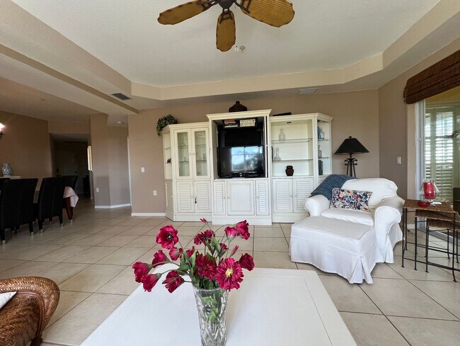 Foto del edificio - Furnished/Short Term Rental ** Available 9...
