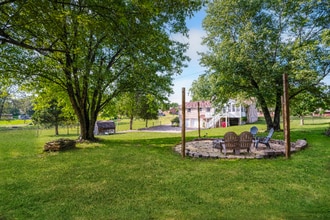 Building Photo - 634 Pollard Rd