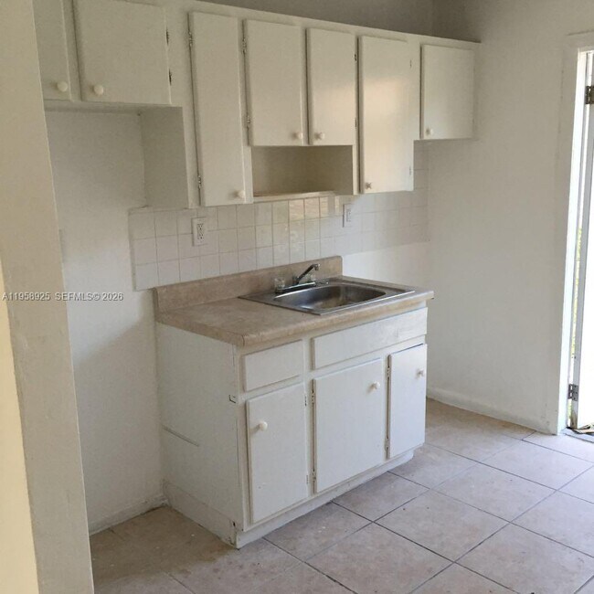 Foto del edificio - 726 21st St