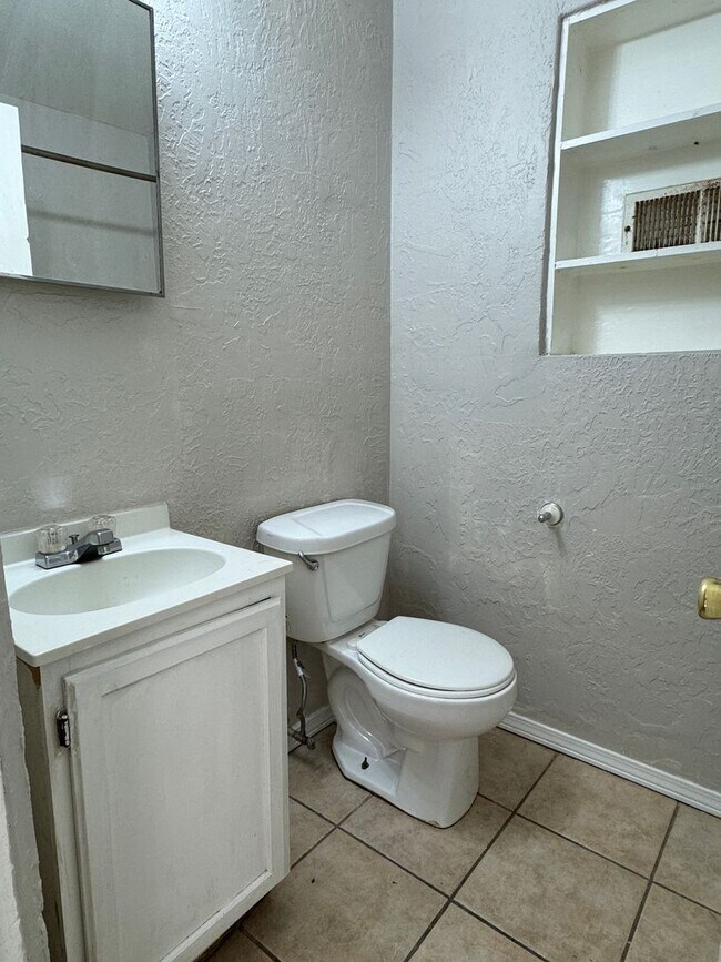 Foto del edificio - 15 NW 25th St