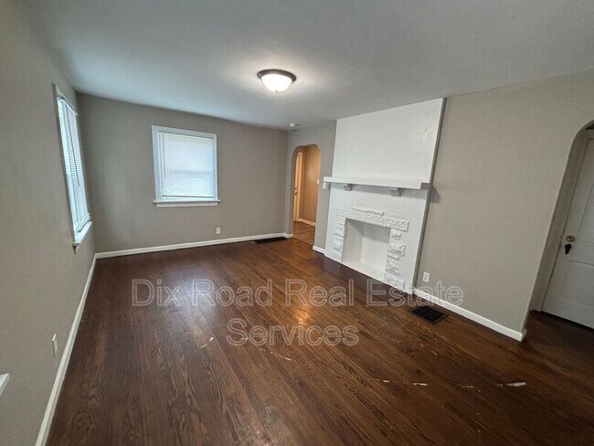 Foto del edificio - 340 Burleigh Ave