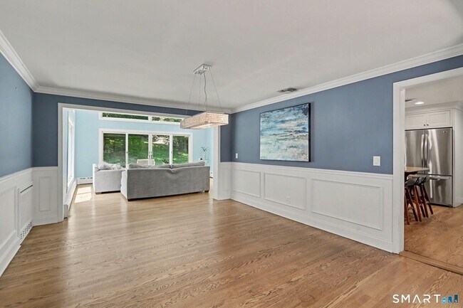 Foto del edificio - 71 High Point Rd