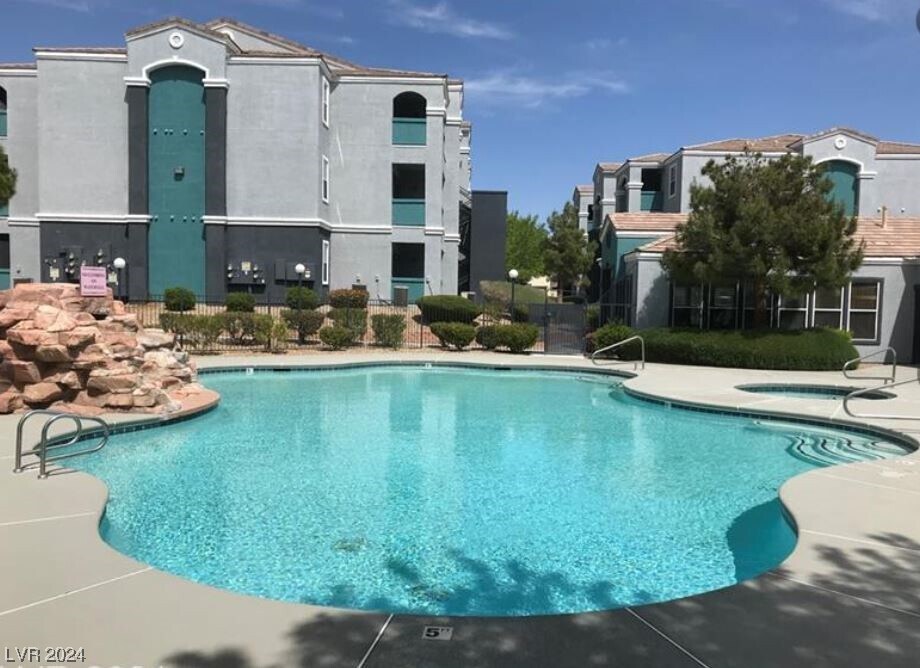 Primary Photo - 6955 N Durango Dr