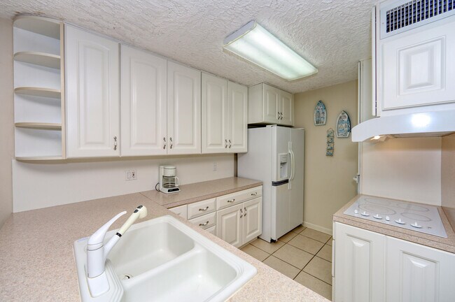 Foto del edificio - 5060 N Ocean Dr