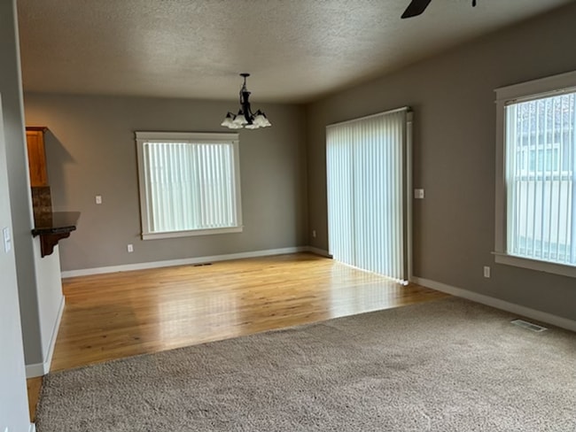 Building Photo - 4526 N Kilee Ave
