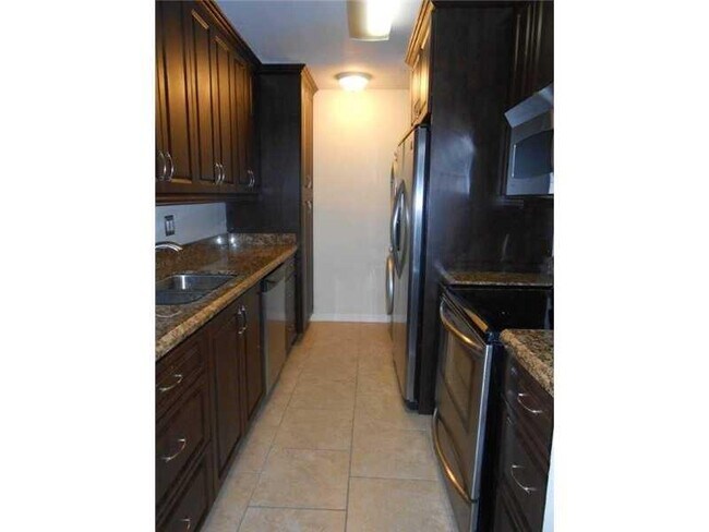 Foto del edificio - 4086 N Pine Island Rd