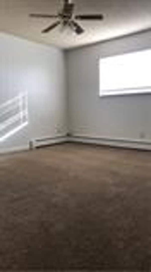 Building Photo - 718 37th Ave