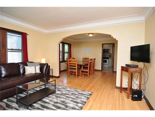 Foto del edificio - 1015 26th Ave SE