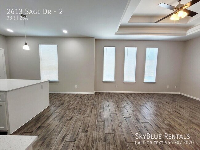 Foto del edificio - 2613 Sage Dr