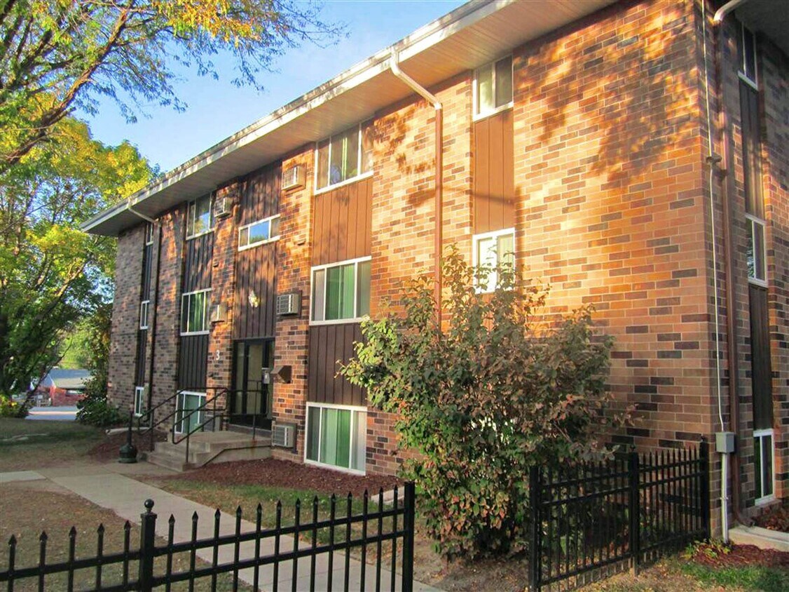 Hillside Park Apartments Sioux City, IA