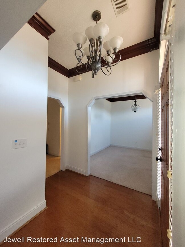 Building Photo - 4 br, 2 bath House - 8 Ridgebrook Drive
