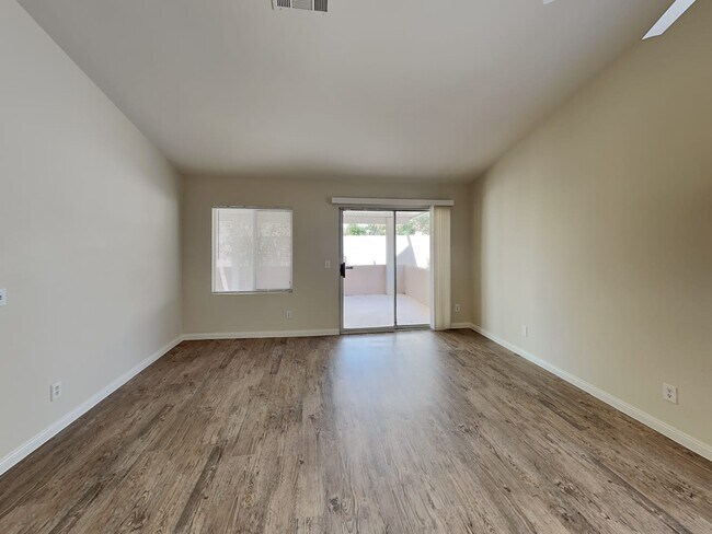 Building Photo - 9508 Glengarry Dr