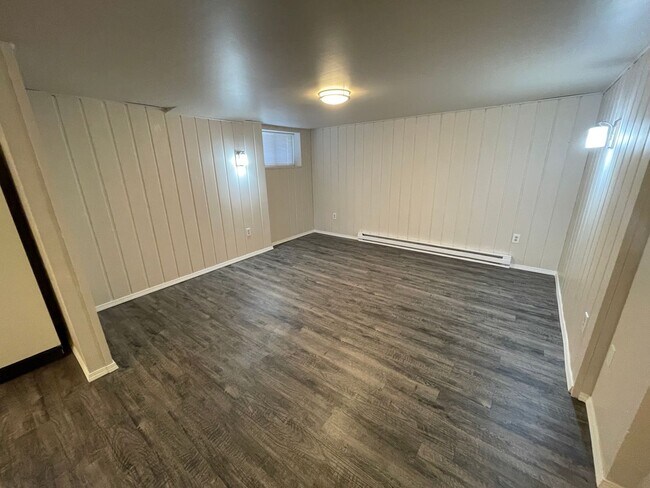 Foto del edificio - 808 W Augusta Ave