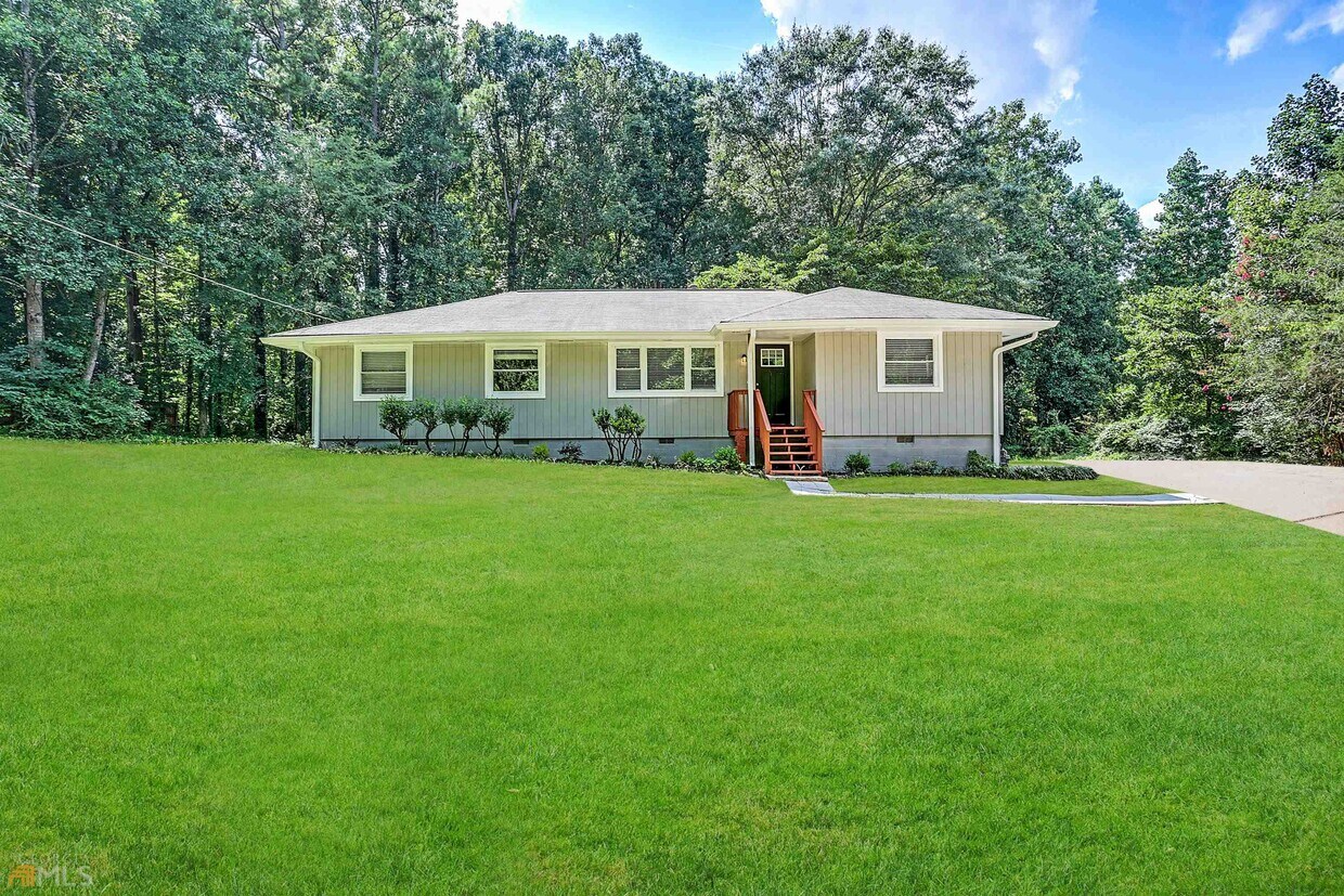 207 Brown Rd, Stockbridge, GA 30281 House Rental in Stockbridge, GA