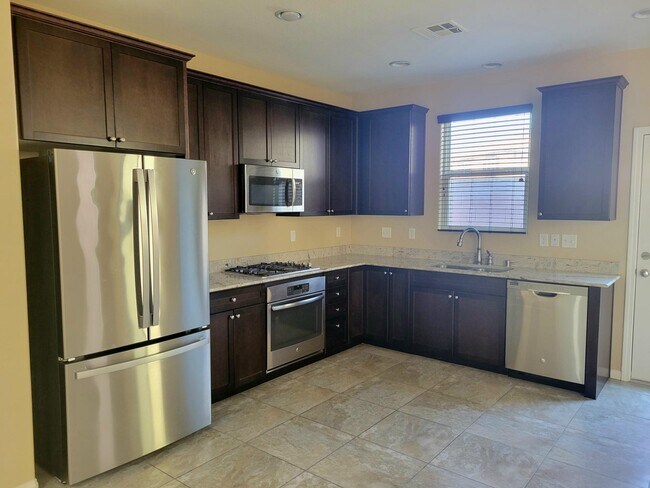 Cocina - 3940 Zodiacal Light St