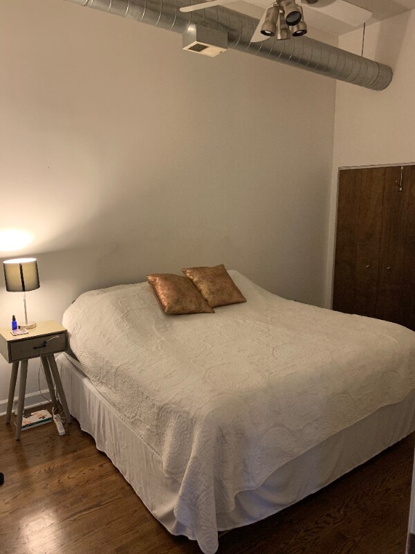 Foto del edificio - 1514 N Milwaukee Ave