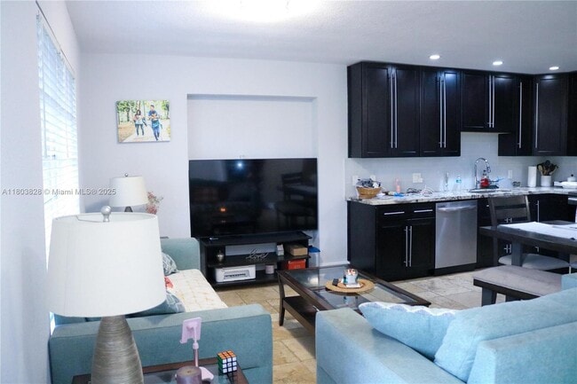 Foto del edificio - 4725 SW 109th Terrace