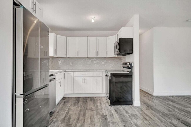 Foto del edificio - 364 NW 4th Ct