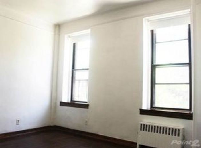 Foto principal - 260 E Houston St