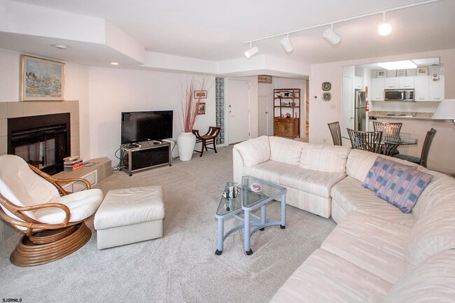 Foto del edificio - 7701 Atlantic Ave