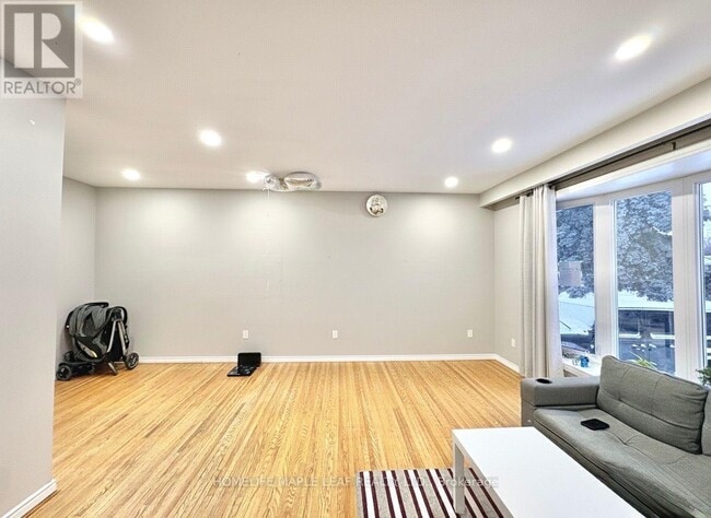 Photo du bâtiment - 26 Cumbrian Ct