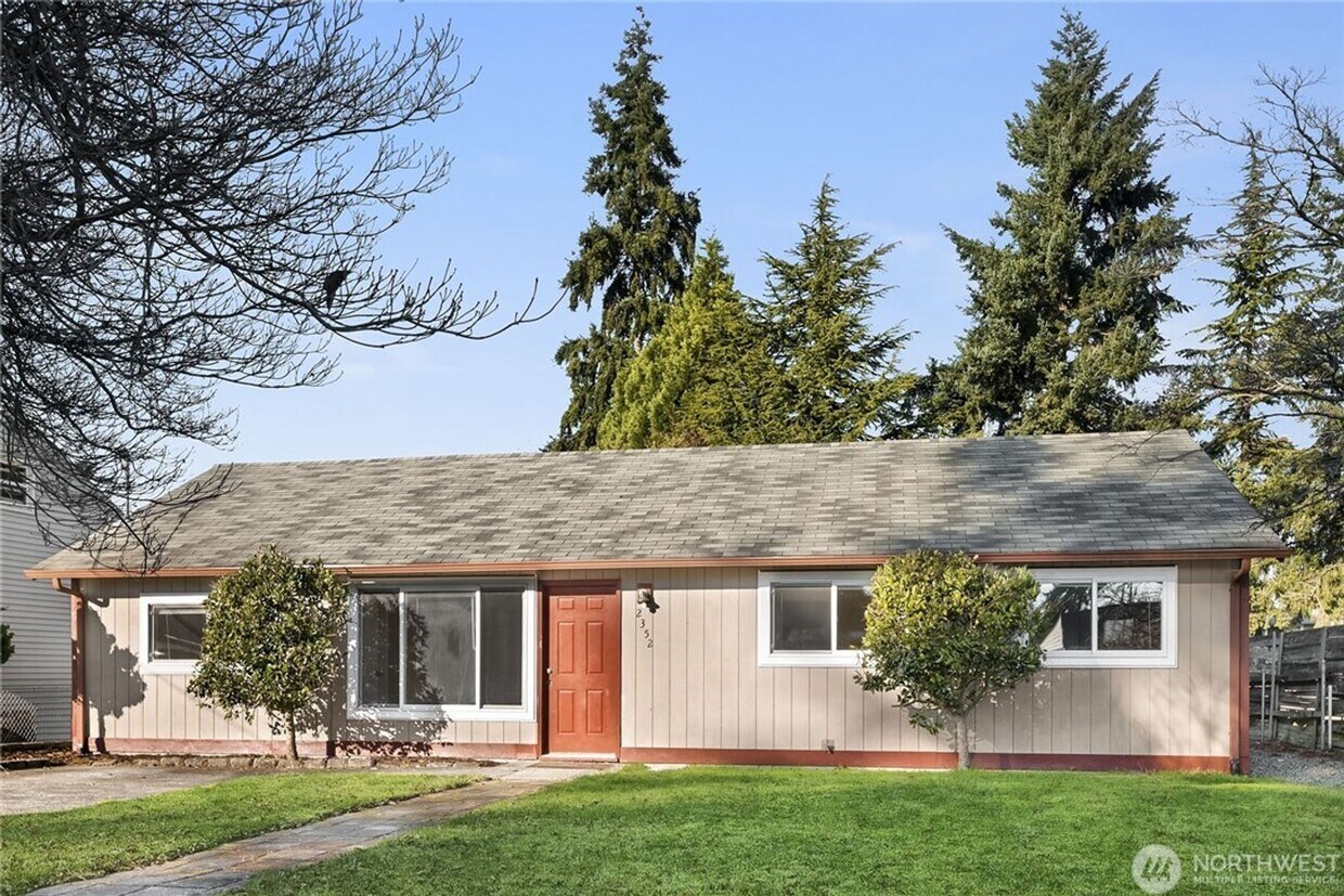 5Bd/2Ba Shoreline House - 5Bd/2Ba Shoreline House