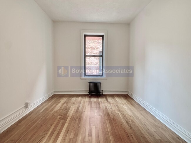 Foto del edificio - 615 Fort Washington Ave
