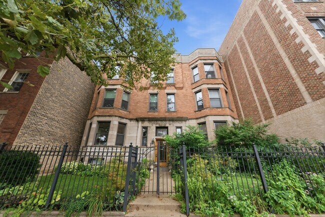 Foto del edificio - 954 W Cuyler Ave