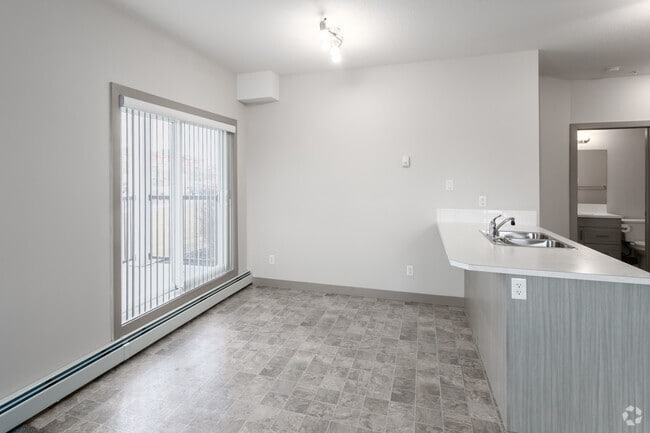 2BR, 2BA - 888SF - Dining Room - 2020 Apartments