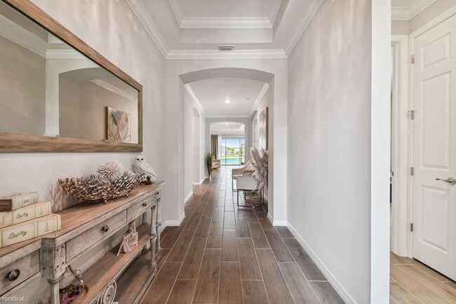 Building Photo - 4 br, 2.5 bath House - 544 Maraviya Boulevard